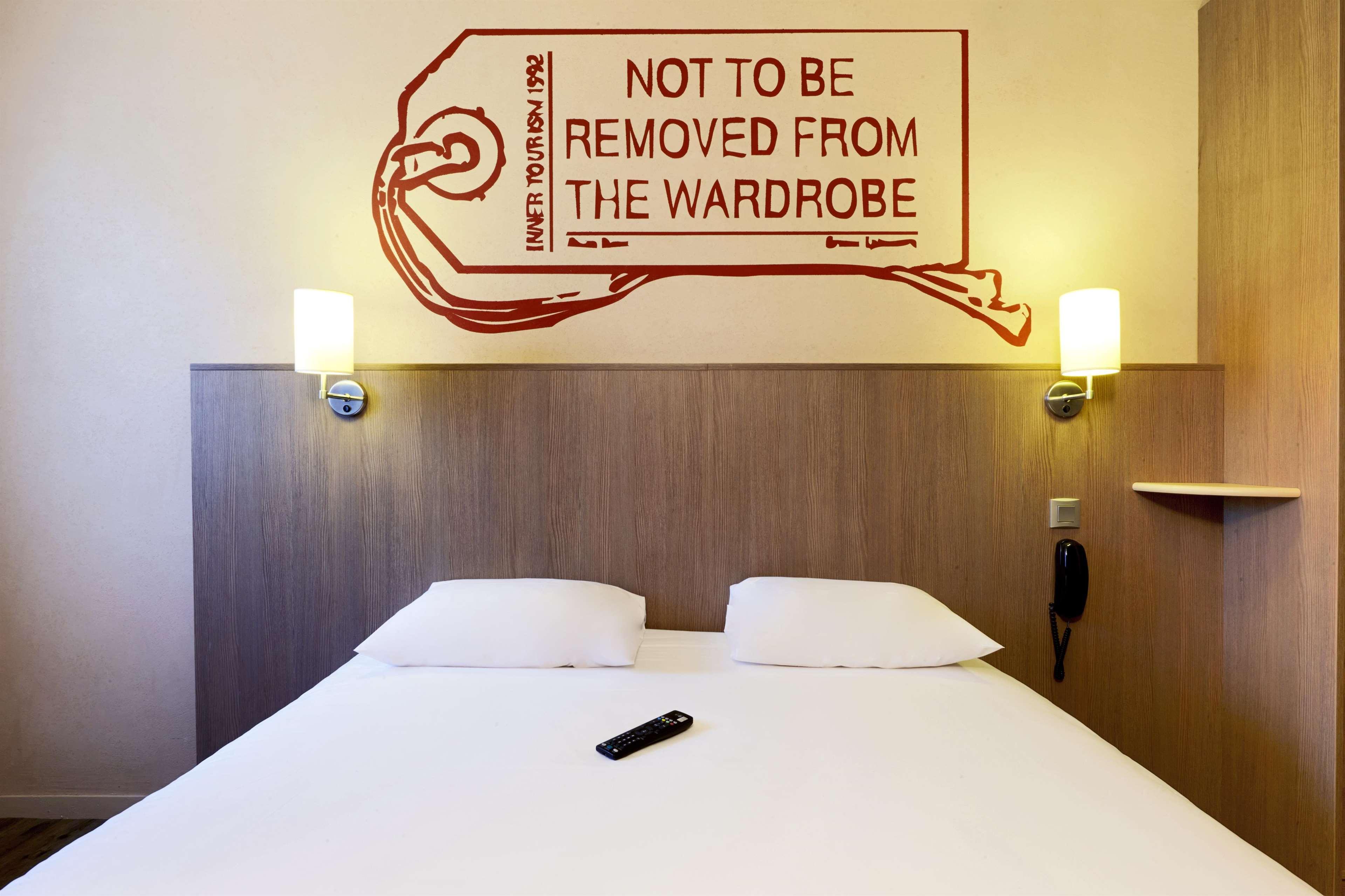 Brit Hotel Essentiel Σολέ Εξωτερικό φωτογραφία
